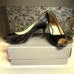 Vince Camuto Black Patent Heel 7M